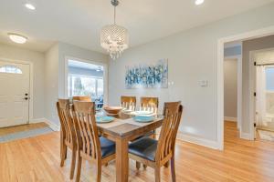 埃文斯顿2 Mi to Northwestern Updated Home with Game Room!的相册照片