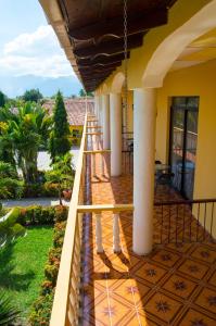 En balkong eller terrasse på Hotel Antigua Comayagua