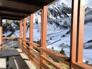 Peisaj natural din apropierea acestui apartament