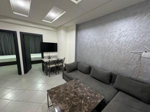 Μια τηλεόραση ή/και κέντρο ψυχαγωγίας στο Borj Deyae Appart Tanger