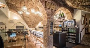 Hotel Goldener Adler, BW Signature Collection酒廊或酒吧区