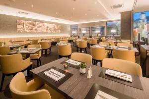 Εστιατόριο ή άλλο μέρος για φαγητό στο Best Western Premier Central Hotel Leonhard
