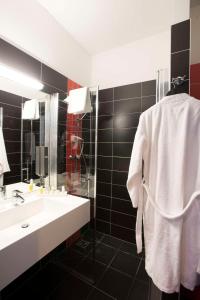 Koupelna v ubytování Best Western Plus Amedia Wien + 37 fotografií