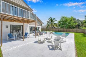 Πισίνα στο ή κοντά στο Wonderful Tropical Pool House Delray Near Ocean