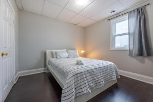 Fotografie z fotogalerie ubytování Niagara's Nest Comfy 1BR 1BA Close to the Falls v destinaci Niagara Falls