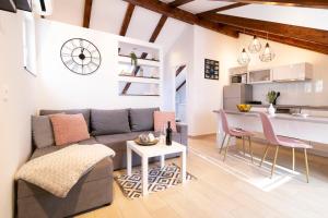 Kuchyň nebo kuchyňský kout v ubytování Apartments Filip