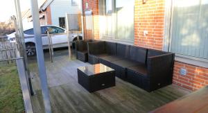 Χώρος καθιστικού στο 5-Bed-Rooms House with Jacuzzi, Free Parking, and 2 Toilets-Bath in Malmö