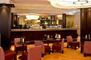 El lounge o bar de Best Western Plus Hotel Bern