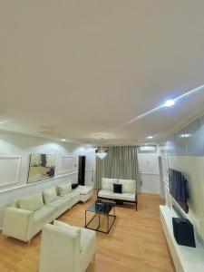 Duplex TV 또는 엔터테인먼트 센터