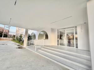 Зображення з фотогалереї помешкання โรงแรมแรบบิท Rabbit Hotel Nangrong у місті Nang Rong