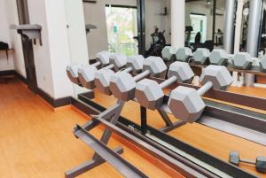 a row of chairs in a bowling alley at Wyndham Garden Los Mochis Plaza Inn in Los Mochis +38 photos