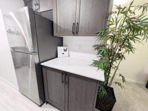 Kuchyň nebo kuchyňský kout v ubytování Glacier Ridge 1 bedroom haven + 61 fotografií