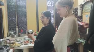 Hosté ubytování Nadya Homestay For Female & family