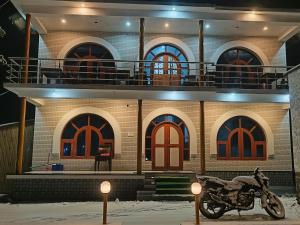 Fotografie z fotogalerie ubytování Damir Palace v destinaci Šrínagar