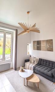 Posezení v ubytování La Suite Côté Parc (Superbe T2 classé 4*)