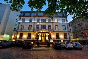 Budova, kde se hotel nachází