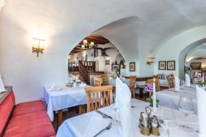 Restoran või mõni muu söögikoht majutusasutuses Gasthof Andrelwirt Rauris