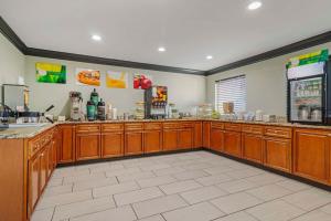 莫罗Quality Inn & Suites Morrow Atlanta South的相册照片