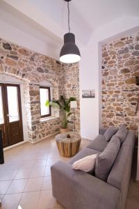 Posezení v ubytování FOTEINI RESIDENCE