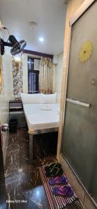 Phòng tắm tại Ranjeet Guest house