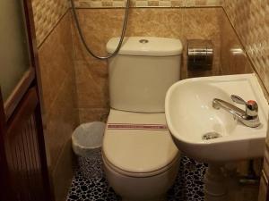 Phòng tắm tại Ranjeet Guest house