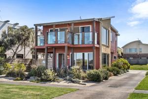 Το κτήριο όπου στεγάζεται  η παραθεριστική κατοικία