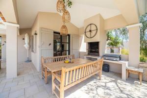 En balkon eller terrasse på La fourmilière