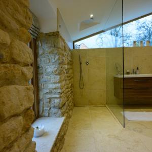 Koupelna v ubytování East Barn- Luxury Countryside Home + 90 fotografií