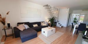 Posedenie v ubytovaní Villa Elysium - beautiful family house with heated pool