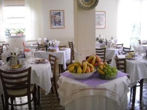 Restoran atau tempat makan lain di Hotel Lora