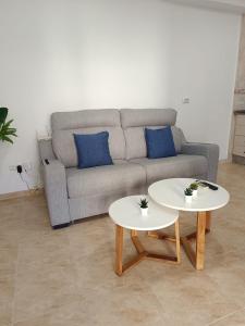 A seating area at Vera Natura Apartamento Iker