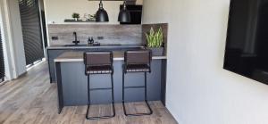 Køkken eller tekøkken på Appartementen De Wilg - Adults only + 27 billeder