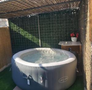 Galeriebild der Unterkunft Apartman Candy Split with jacuzzi and parking place in Split