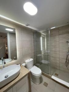 Koupelna v ubytování Trocadero Luxury Suites