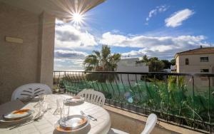 A balcony or terrace at Primera línea Playa Cargador - Playamar 1021 - ALBERT VILLAS