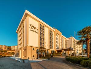 O edifício em que o hotel se localiza