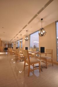 Gallery image of GTV Hotel in Cikarang