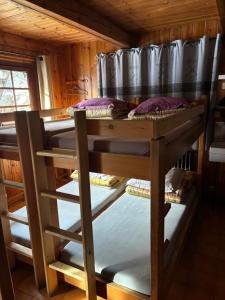 Postel nebo postele na pokoji v ubytování Gîte la montagne