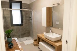 Bilik mandi di Home Creative +38 gambar