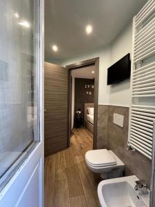 Phòng tắm tại Leonardo Duplex Apartment