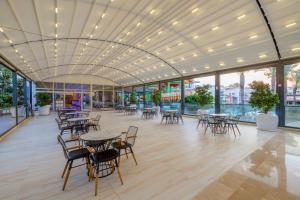 Restaurace v ubytování Crystal Aura Beach Resort & Spa - Ultimate All Inclusive