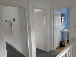 Koupelna v ubytování Jigsaw Cottage Whitby + 10 fotografií