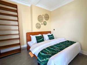 Fort PortalにあるKirungi Vacation Homes - Spacious apartment with Mountain viewのギャラリーの写真