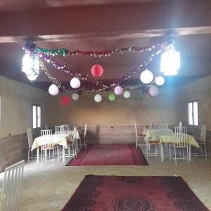 Restaurace v ubytování RestCamp ErgChebbi