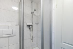 Koupelna v ubytování Südfall + 14 fotografií