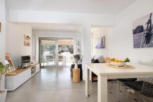Gallery image of Nuria Apt in Cala de Sant Vicent