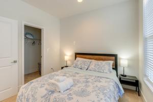 Ảnh trong thư viện ảnh của Balcony and Pool Access Modern Gainesville Home ở Gainesville