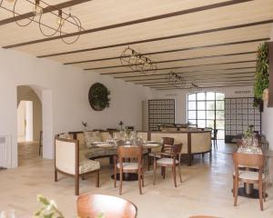 Restaurace v ubytování Masseria San Lorenzo Resort