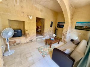 Ruang duduk di Ta' Matmura B&B