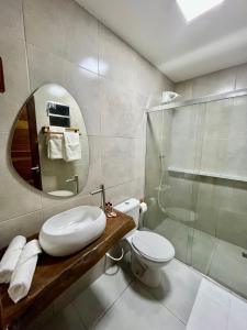 Koupelna v ubytování Yahweh Hotel